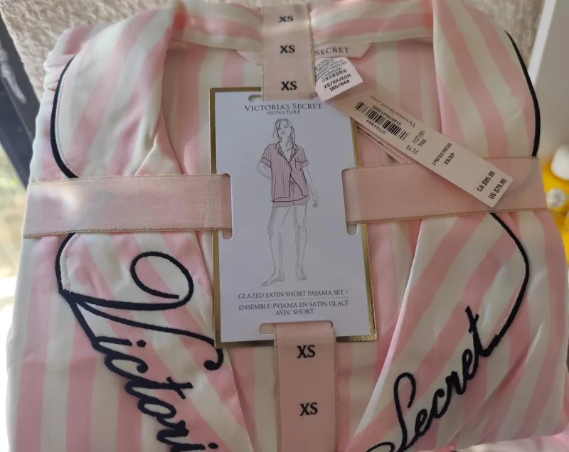 Pijama satin Victoria's Secret 